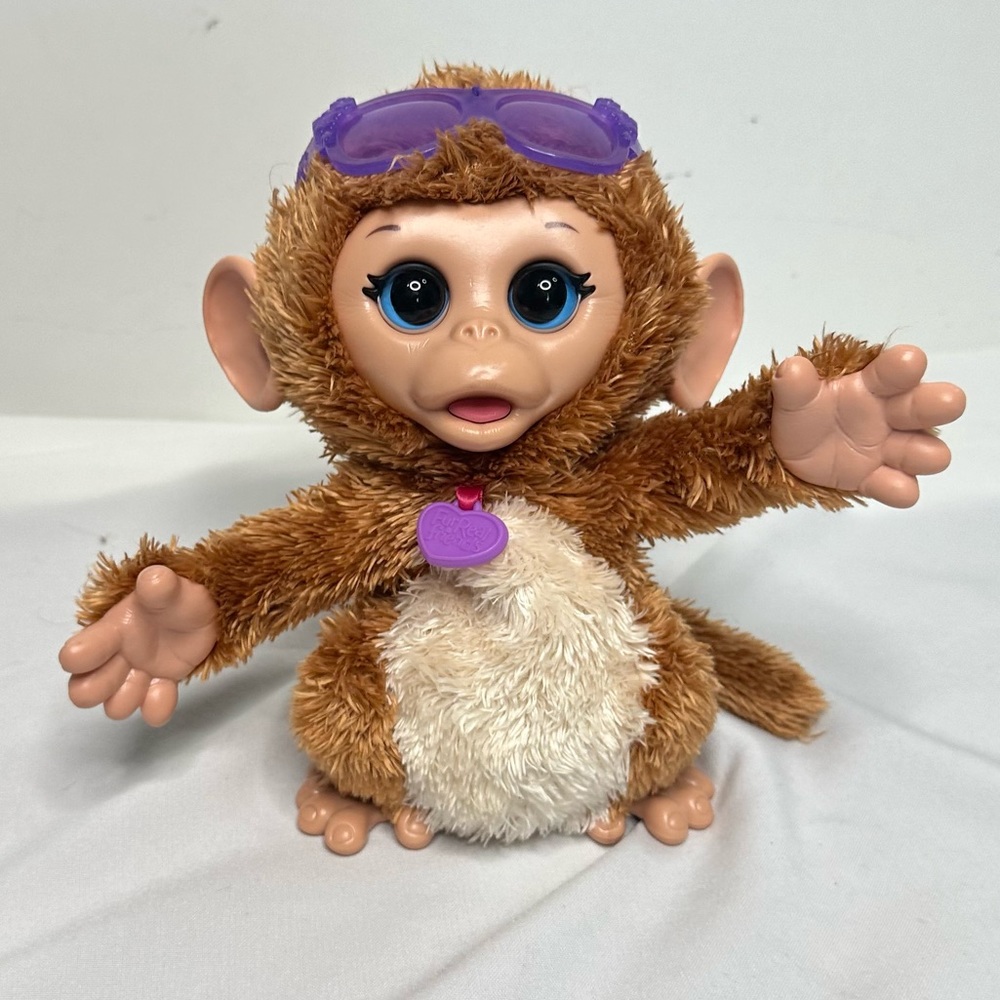 FurReal Friends Baby Cuddles My Giggly Monkey Pet